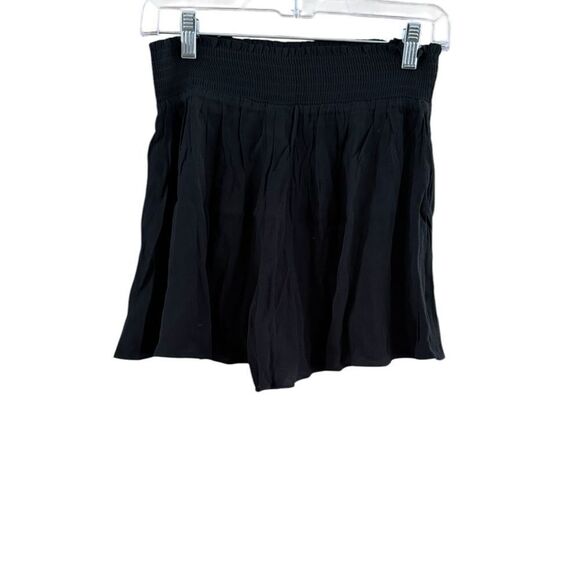 NWT Victoria’s Secret pink size medium black shorts - Picture 10 of 10